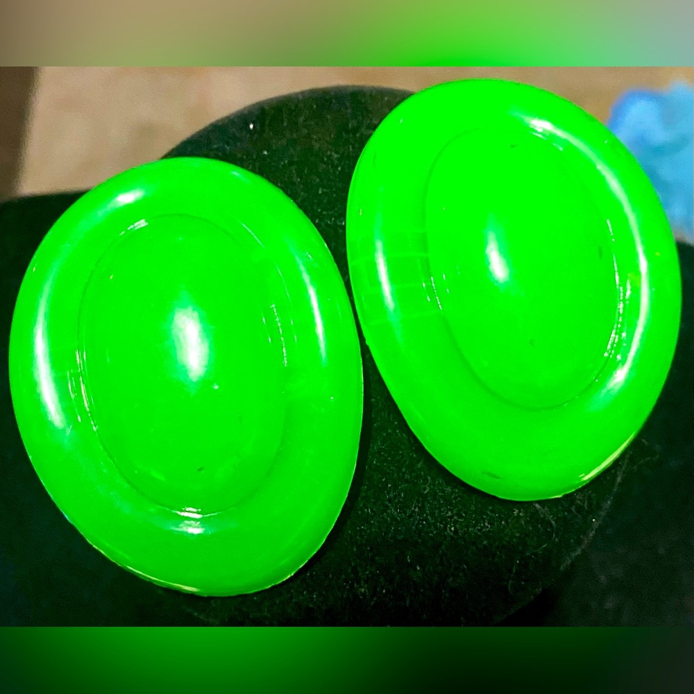 Bakelite fluorescent green color earrings